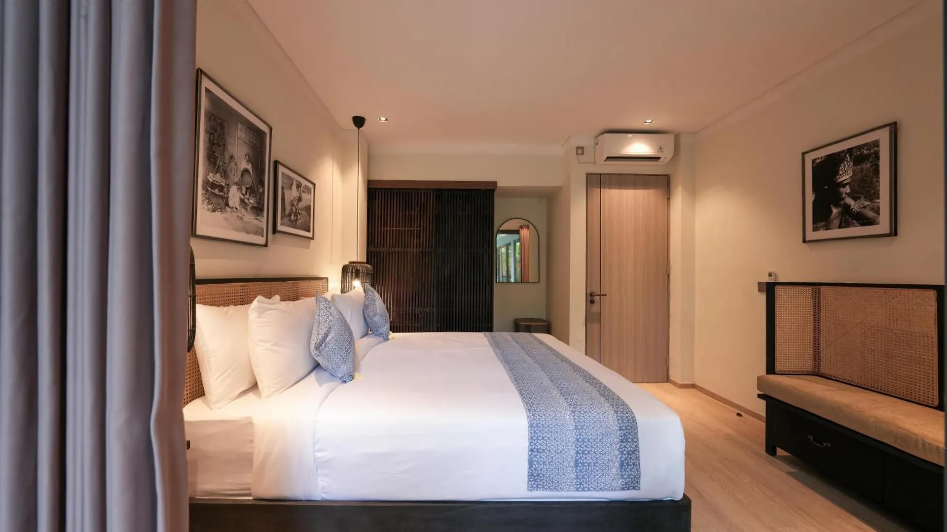 Villa Cora Seminyak Walk To Double Six Beach 0*, スミニャック